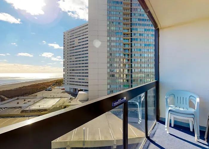 Holiday home Golden Sands 516