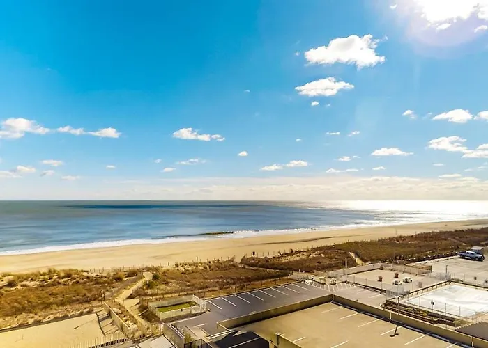 Golden Sands 516 *